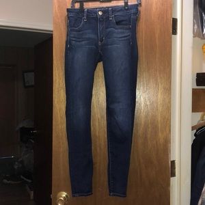 Like-new American Eagle jeans!